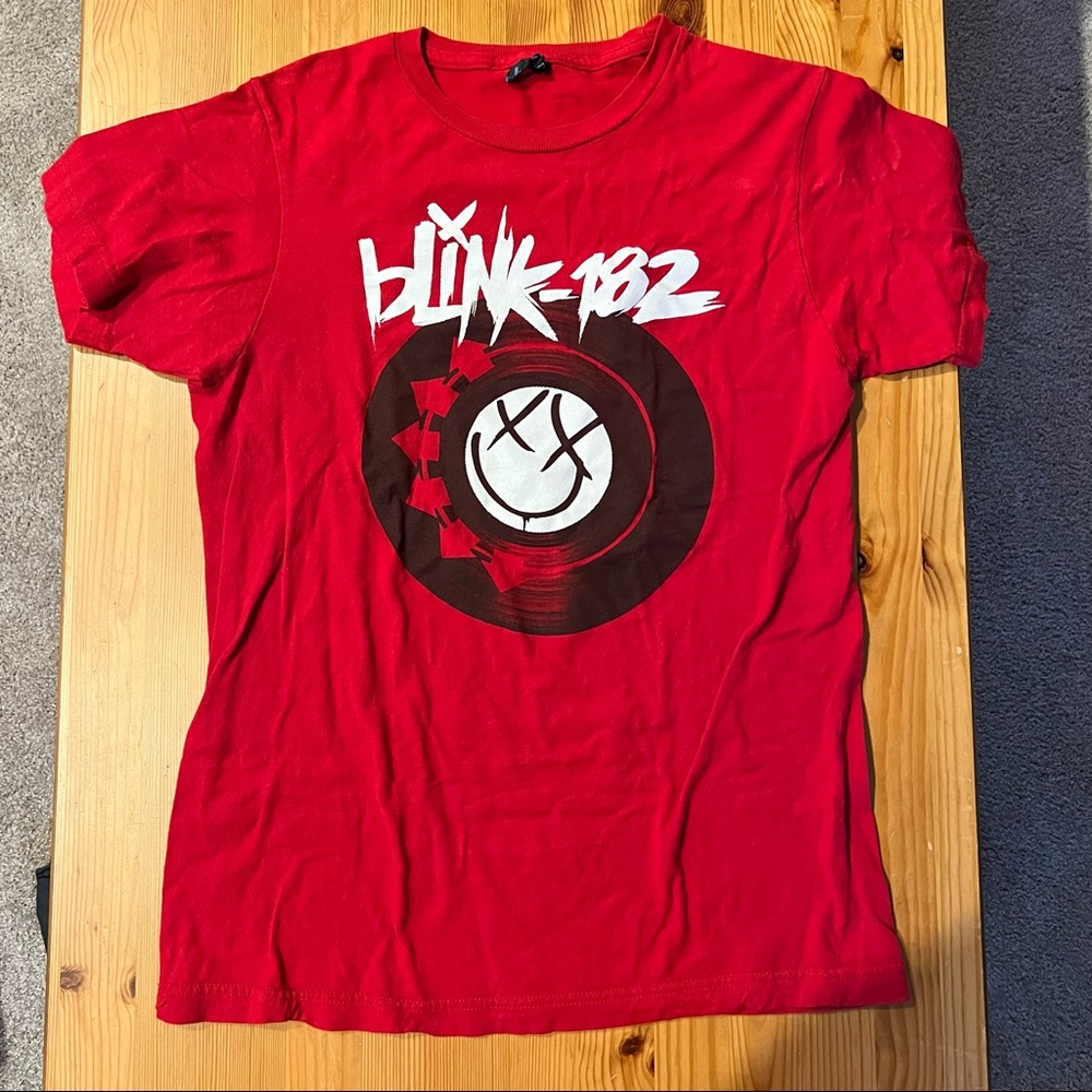 Blink-182 Smile Disk Shirt